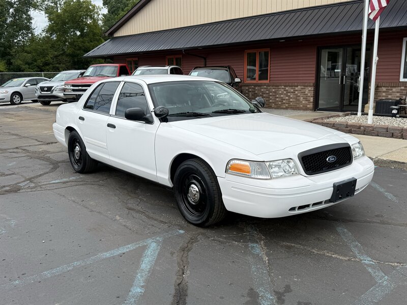 ford crown victoria 2011 2FABP7BV1BX175888 image ford crown victoria 2011 2FABP7BV1BX175888 image